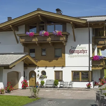 Landhaus Horngacher * Ellmau