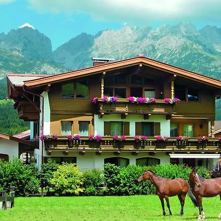 Landhaus Horngacher منزل ريفي